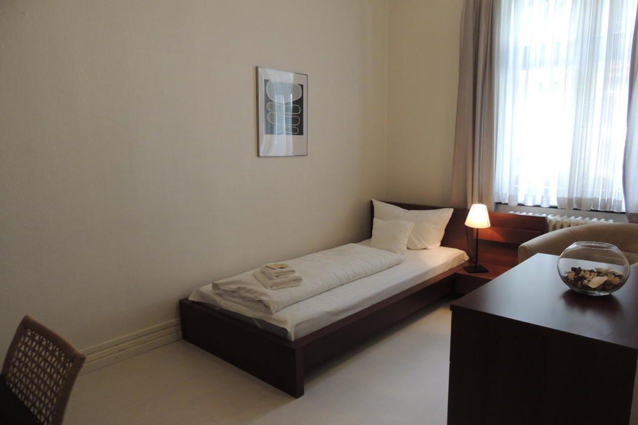 Boutique Hotel Villa Oberkassel デュッセルドルフ エクステリア 写真