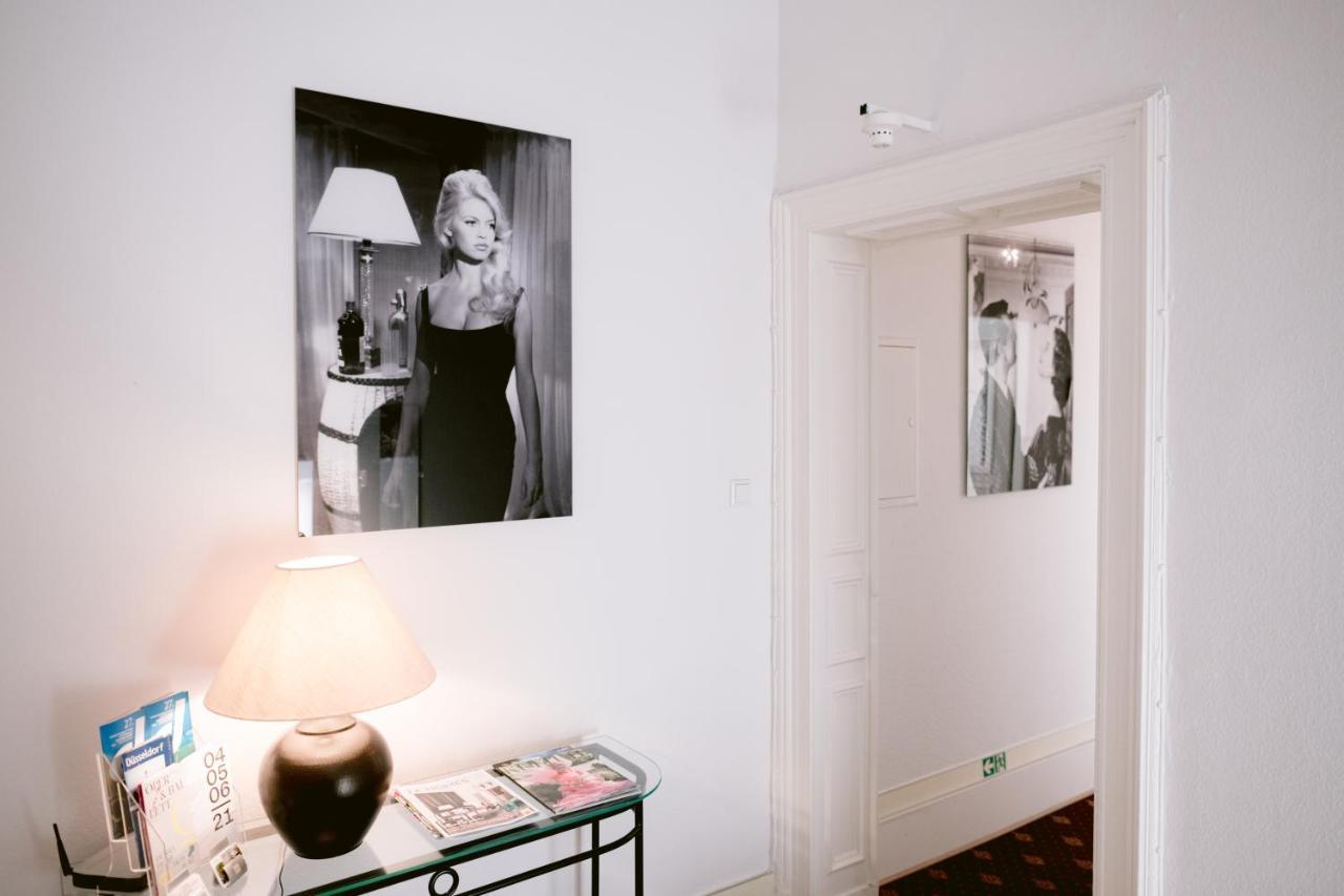 Boutique Hotel Villa Oberkassel デュッセルドルフ エクステリア 写真