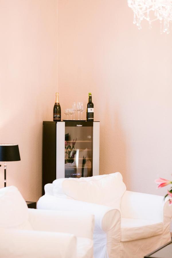 Boutique Hotel Villa Oberkassel デュッセルドルフ エクステリア 写真