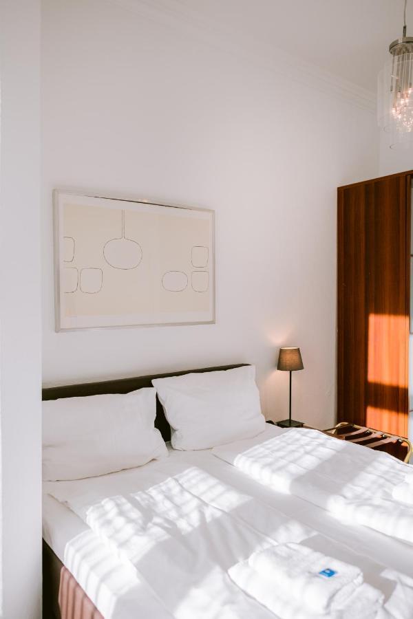 Boutique Hotel Villa Oberkassel デュッセルドルフ エクステリア 写真