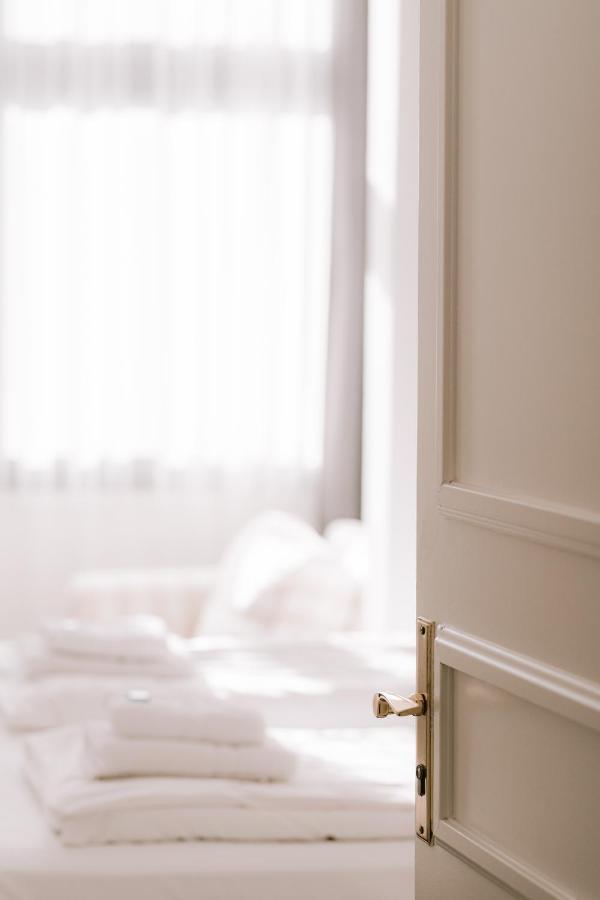 Boutique Hotel Villa Oberkassel デュッセルドルフ エクステリア 写真