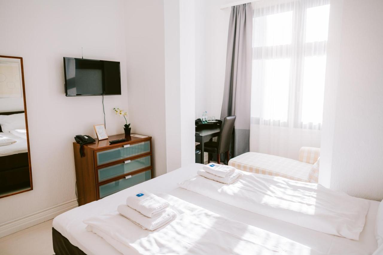 Boutique Hotel Villa Oberkassel デュッセルドルフ エクステリア 写真