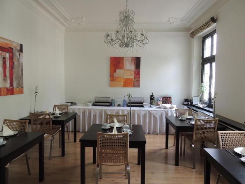 Boutique Hotel Villa Oberkassel デュッセルドルフ エクステリア 写真